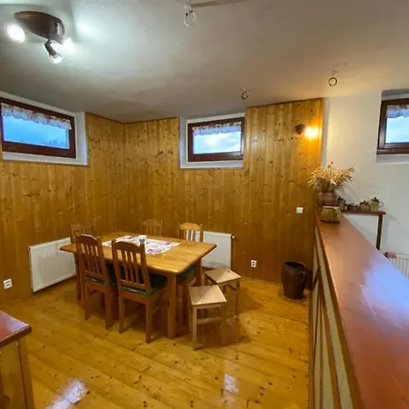 Lodge Na Louce Salmov