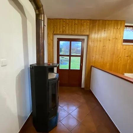 Gerendaház Na Louce Salmov *